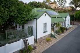 Toverberg Guest Houses