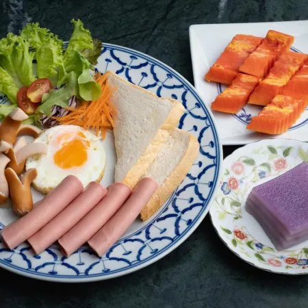 Songkhla Tae Raek Antique Hotel