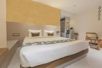 Hotel Shrimmaya - balcony