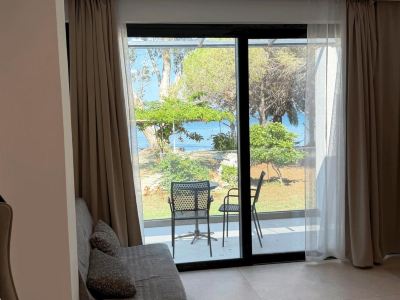 Captains Studios & Apartments