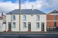 Urban Nook Serviced Apartments - Condos