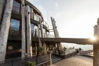 Hotel Hubertus - parking