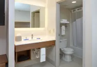 Holiday Inn Express & Suites Austin - Round Rock