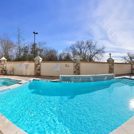 Holiday Inn Express & Suites DALLAS SOUTH - DESOTO by IHG