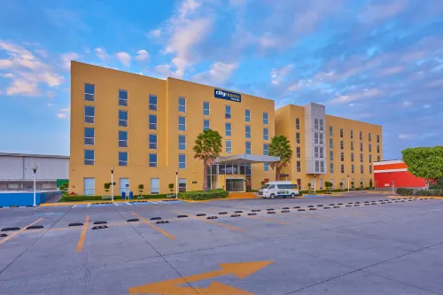 City Express by Marriott Ciudad de México Plaza Central Hotels in Iztapalapa