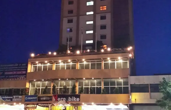 邦波蔡大樓酒店