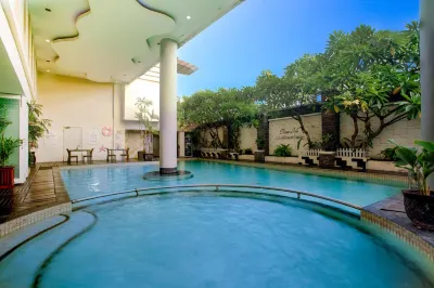 Ros-in Hotel Hotel dekat Panggung Krapyak