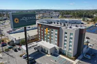 La Quinta Inn & Suites by Wyndham Mobile Hôtels à proximité de : Spring Hill College