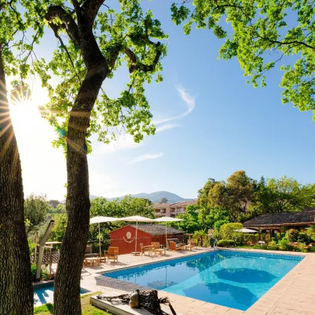 Hotel Spa & Restaurant Cantemerle