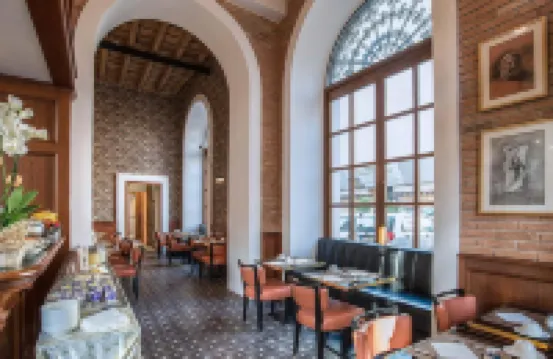Hotel Damaso