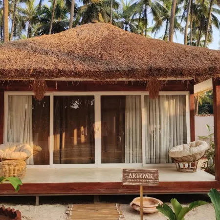 Thalassa Beach Boutique Resort