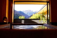 Kanzan - Hot Springs