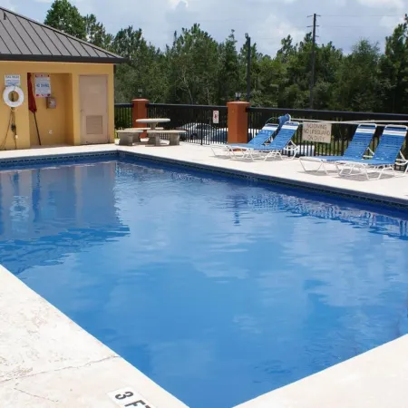 Home Town Inn & Suites