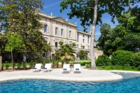 Château de Collias Hotels in Arpaillargues-et-Aureillac