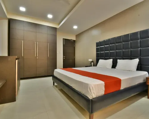 The Clovers Inn Hotels in Patna