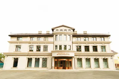 Imperial Hotel Hôtels à proximité de : Ussuriysk Museum of History and Local Lore