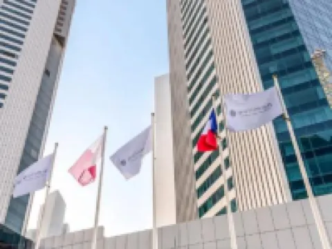 بولمان الدوحة ويست باي Hotels near مركز الدوحة للمعارض والمؤتمرات