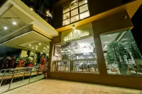 Winn Hotel Hotels in 