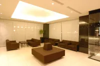 AB Hotel Fuji - parking