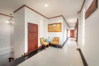 Chandra Varin Riverfront Hotels in Chiang Khan District