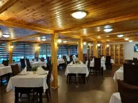 Hotel Usadba Romashkovo - breakfast