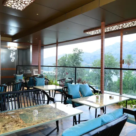 Crystal Inn Отели в г. Маунт-Абу