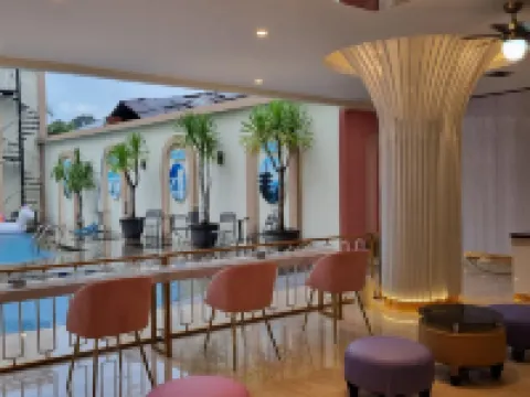 Victoria Inn Hotels in Mapanget