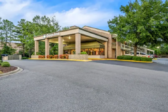 Days Inn by Wyndham Hoover Birmingham