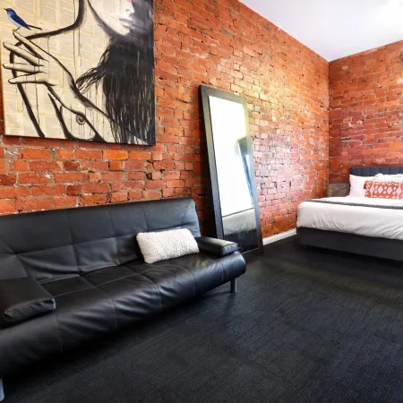 Bayside House Отели рядом с достопримечательностью «Прахран»