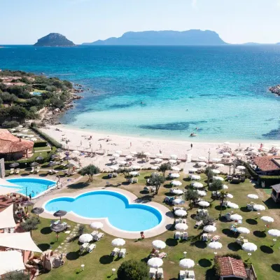 Hotel Resort & Spa Baia Caddinas Hotels near Spiaggia Capriccioli