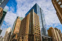 Metcalfe Hotel Montréal by Gray Collection - Rooftop Pools