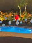 Windsor House - Pools