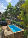 Backyard Bed & Kitchen - Pensions