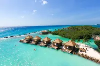 Renaissance Wind Creek Aruba Resort Hoteles cerca de Aruba Walking Tours