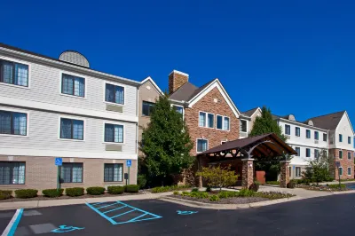 Staybridge Suites Detroit-Utica Hôtels à : Utica
