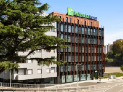 ホリデイ イン エクスプレス ポルト ボアヴィスタ by IHG ポルトのホテル