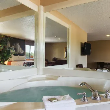 Super 8 by Wyndham Taylor/Detroit Area