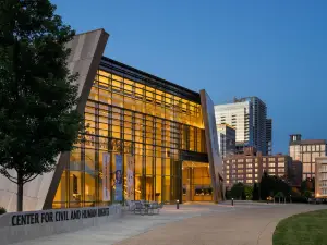Twelve Downtown, Autograph Collection