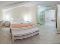 Hotel Chulan - 2-Star