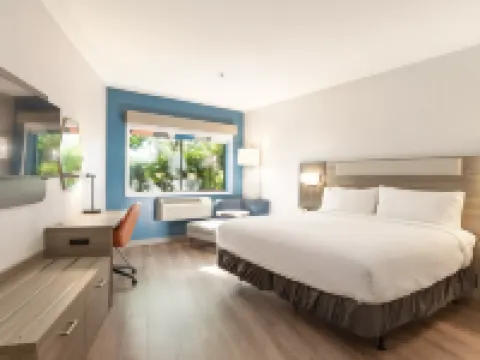 Holiday Inn Express BELLINGHAM by IHG Hotels in Bellingham