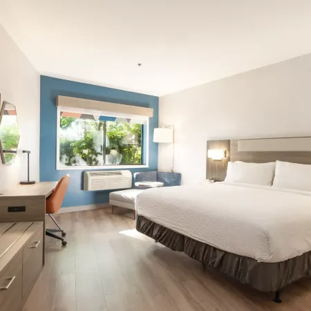 Holiday Inn Express BELLINGHAM by IHG