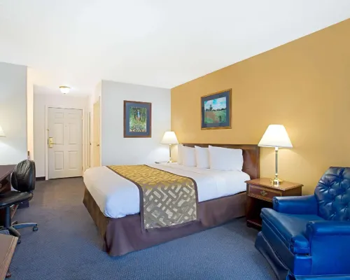 Super 8 by Wyndham Oroville Hotels in Oroville
