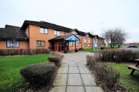 Days Inn by Wyndham Hamilton Hotels in Hamilton