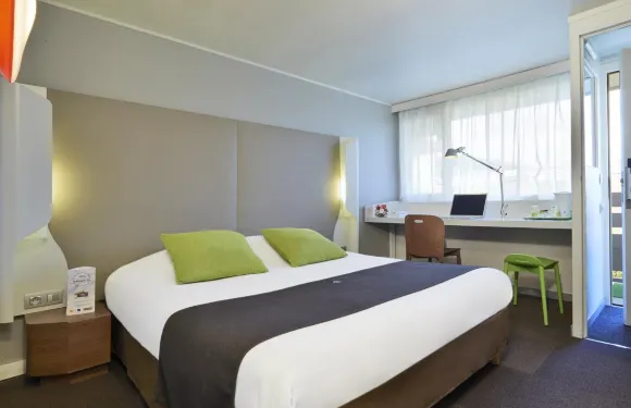 桑利斯康鉑酒店