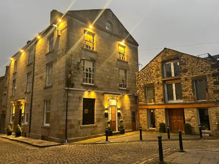 Sun Street Aparthotel Отели в г. Ланкастер