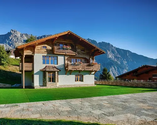 Hotel Restaurant de l'Ardeve & Chalet Kalbermatten Hôtels à : Chamoson