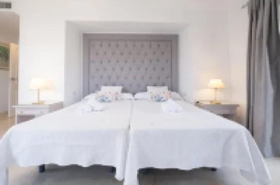 Apartamentos Casa-Palacio Santa Pola Hotels near La Casa del Rey Moro