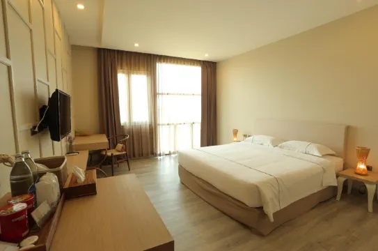 ห้องซูพีเรียร์ เตียงใหญ่ 1 เตียง