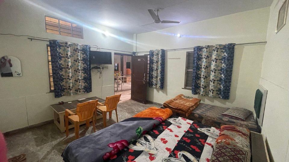 Garg Complex Guesthouse