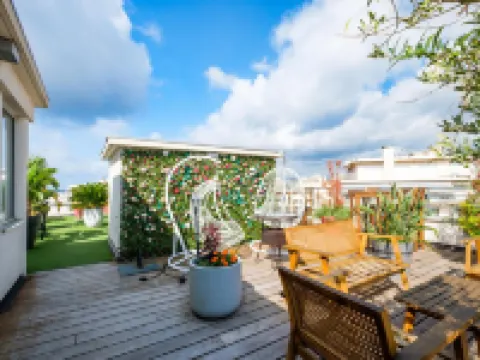 ベストウェスタン ホテル ジャーナル アンティーブ ジュアン レ パン アンティーブのホテル